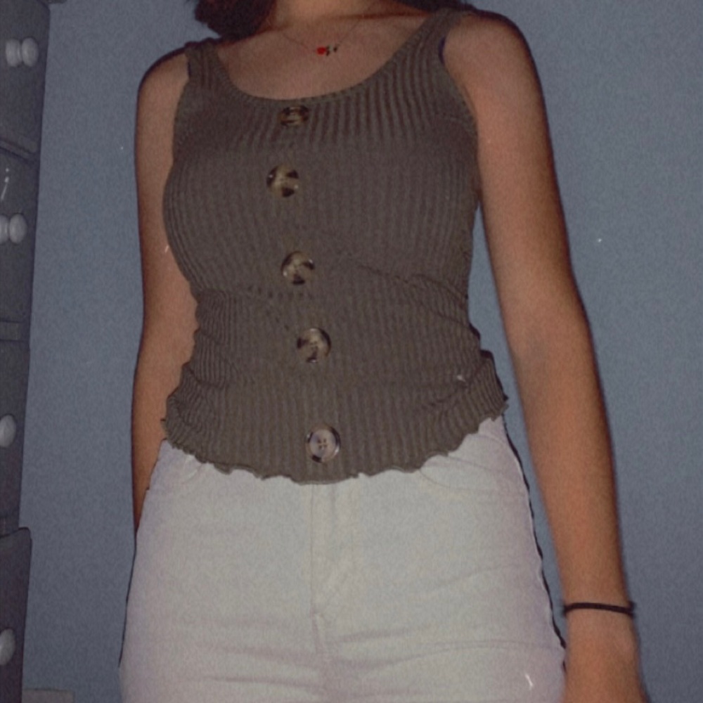 Cropped top